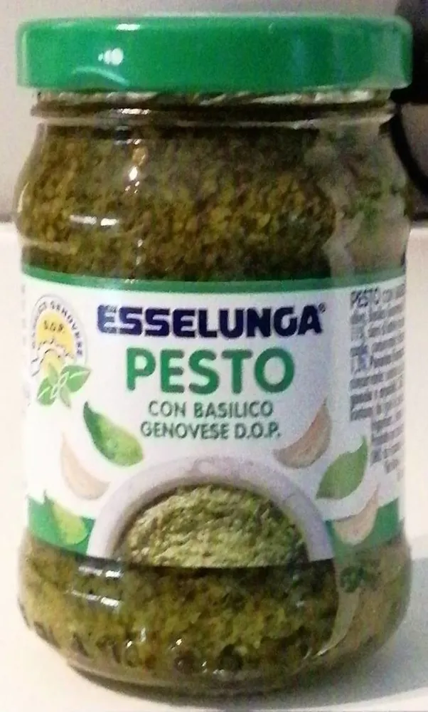 Pesto con basilico Genovese dop
