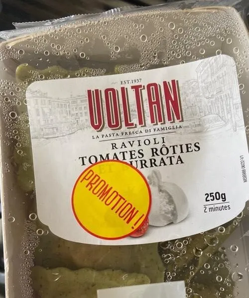 Ravioli tomates rôties et burrata