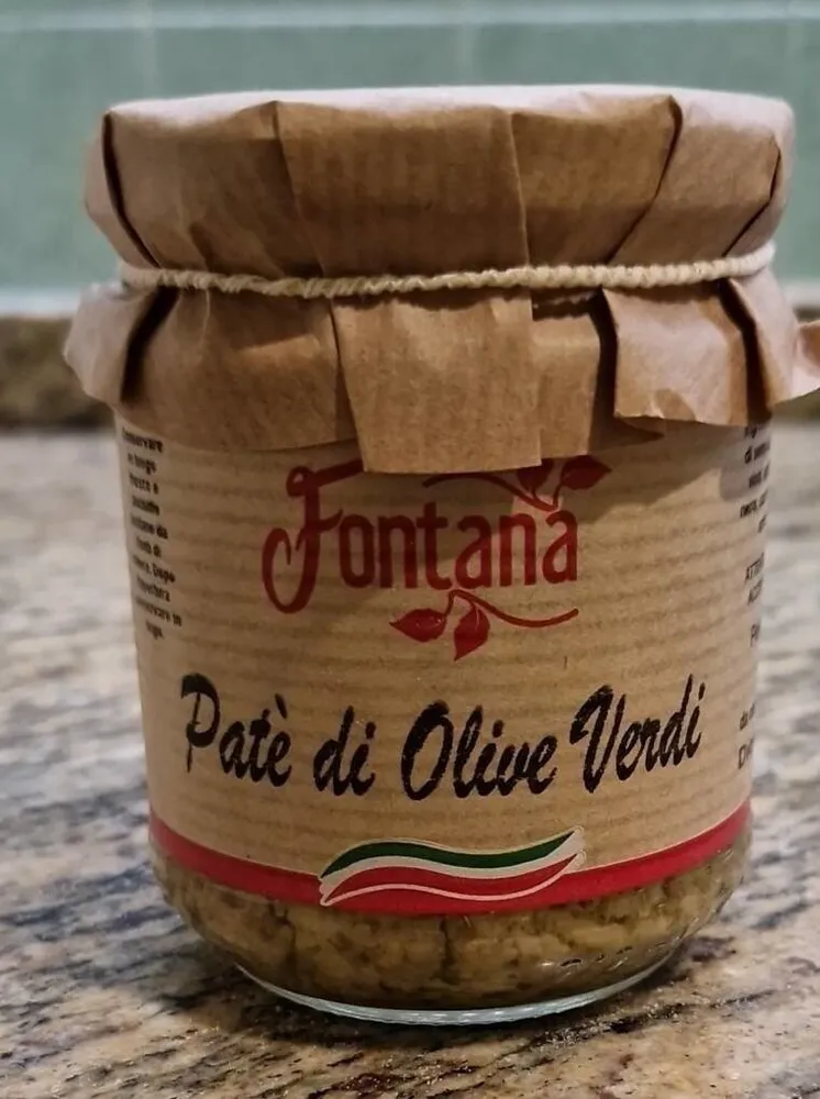 Patè di olive verdi