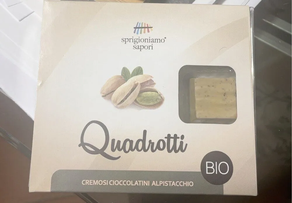 Quadrotti al piatacchio-bio