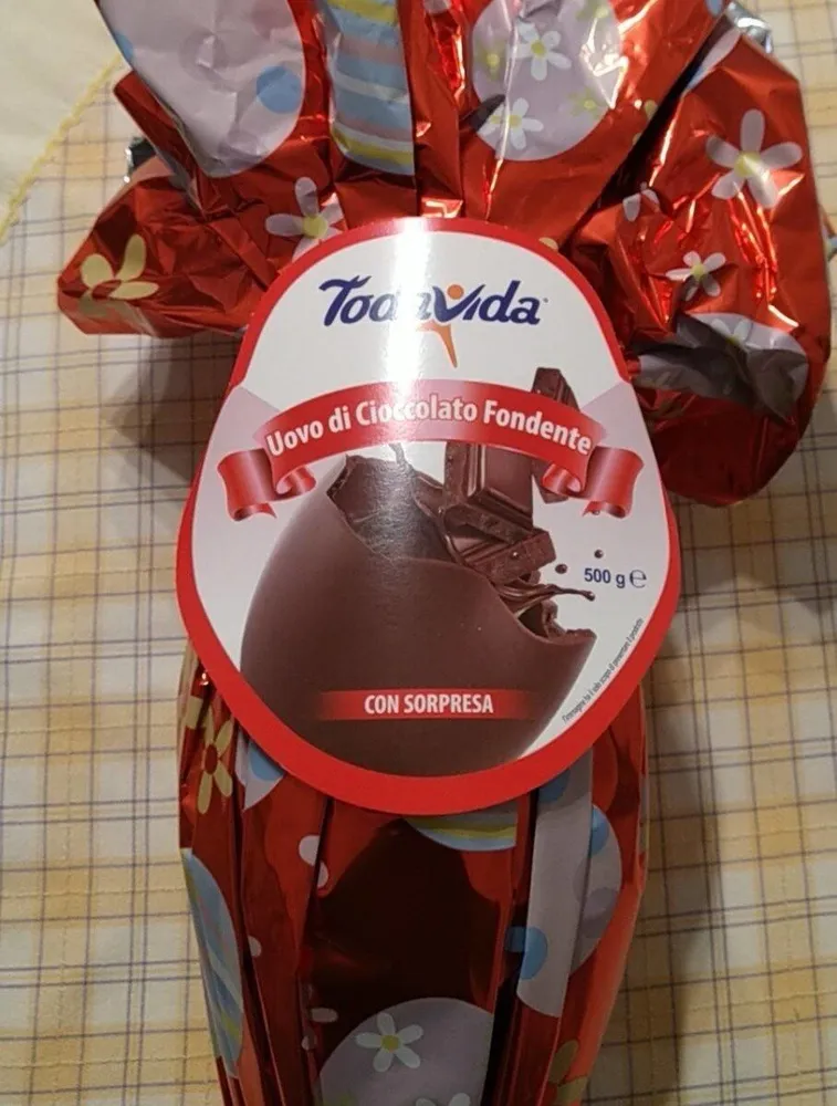Uovo di cioccolato fondente