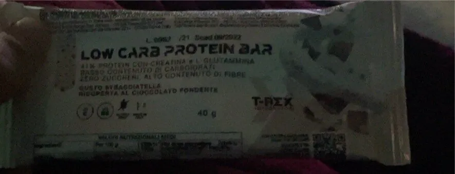 Low carb protein bar