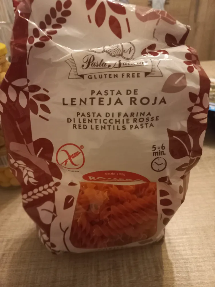 Pasta de lenteja roja