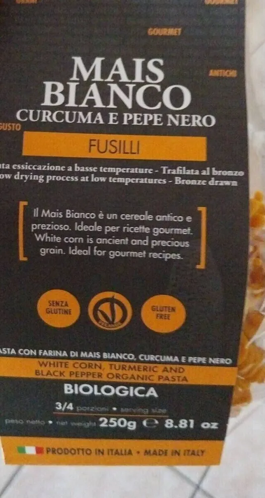 Fusilli mais bianco gusto curcuma e pepe nero