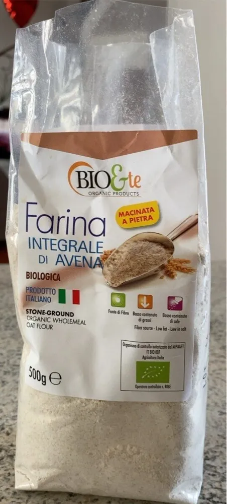 Farina di avena integrale
