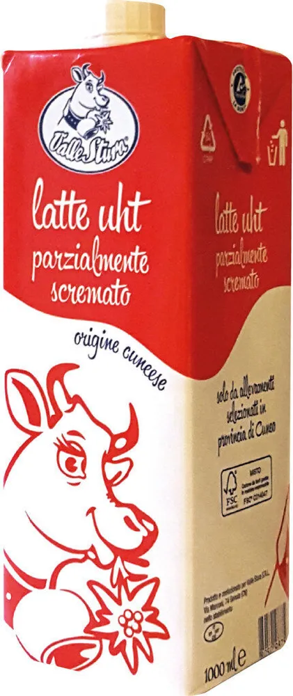 Latte UHT parzialmente scremato