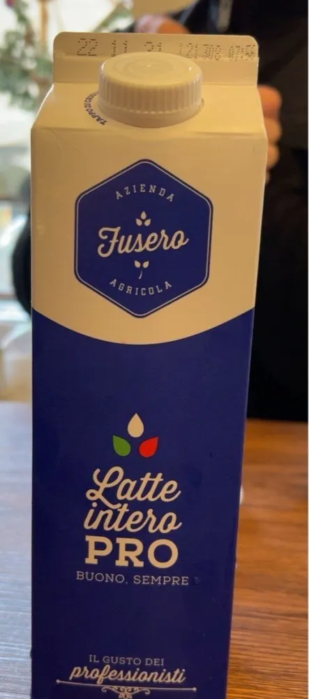 Latte intero pro