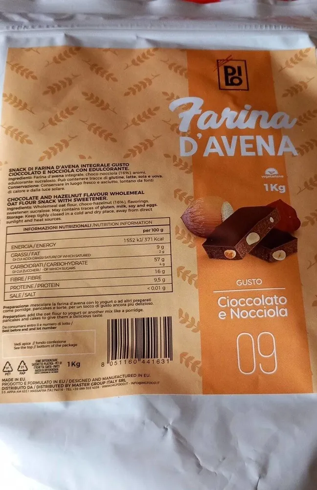 Farina d'avena cioccolato e nocciola