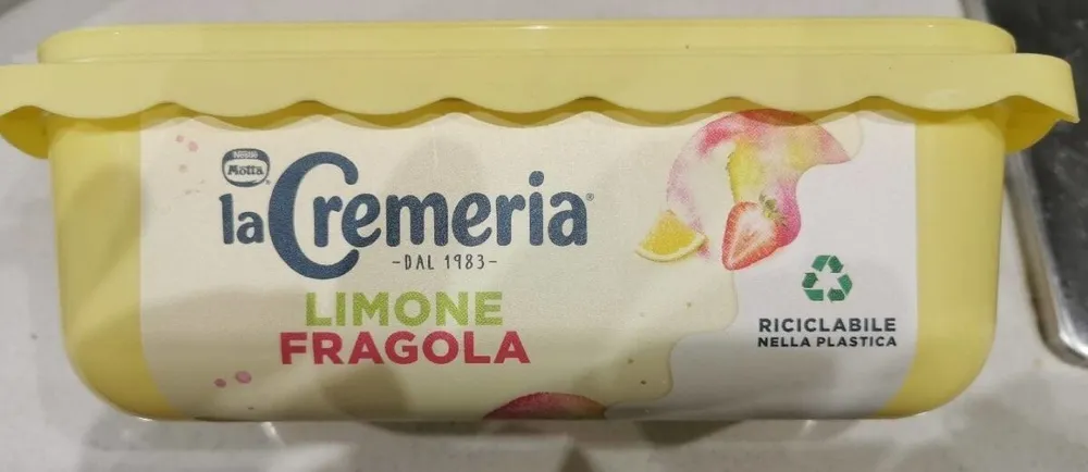 Sorbetto di limone e fragola