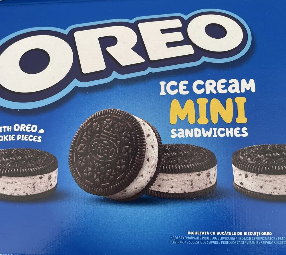 OREO ICE CREAM MINI SANDWICHES