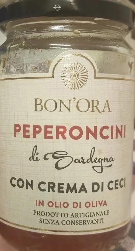 Peperoncini di Sardegna con crema di ceci