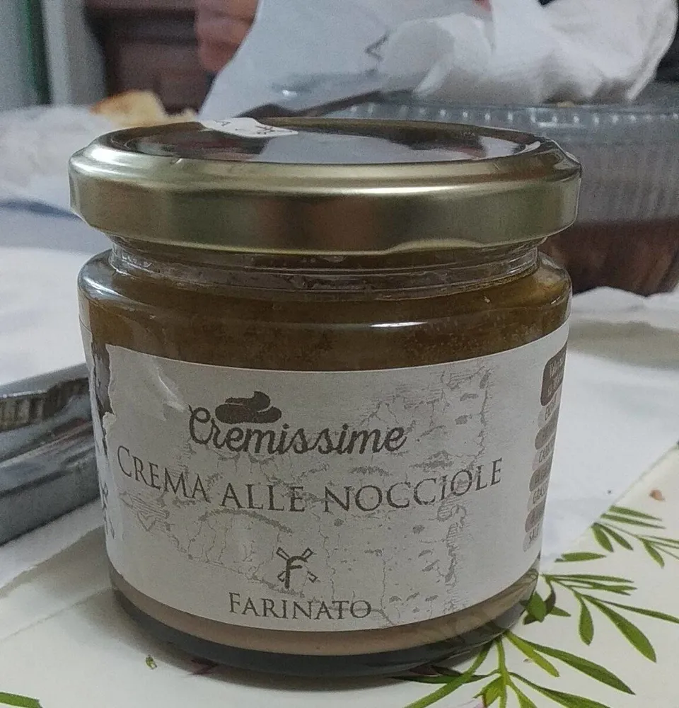 Crema alle nocciole
