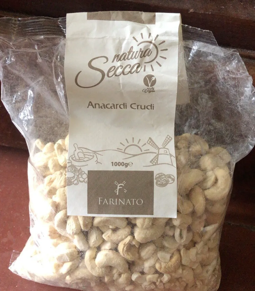 Anacardi crudi