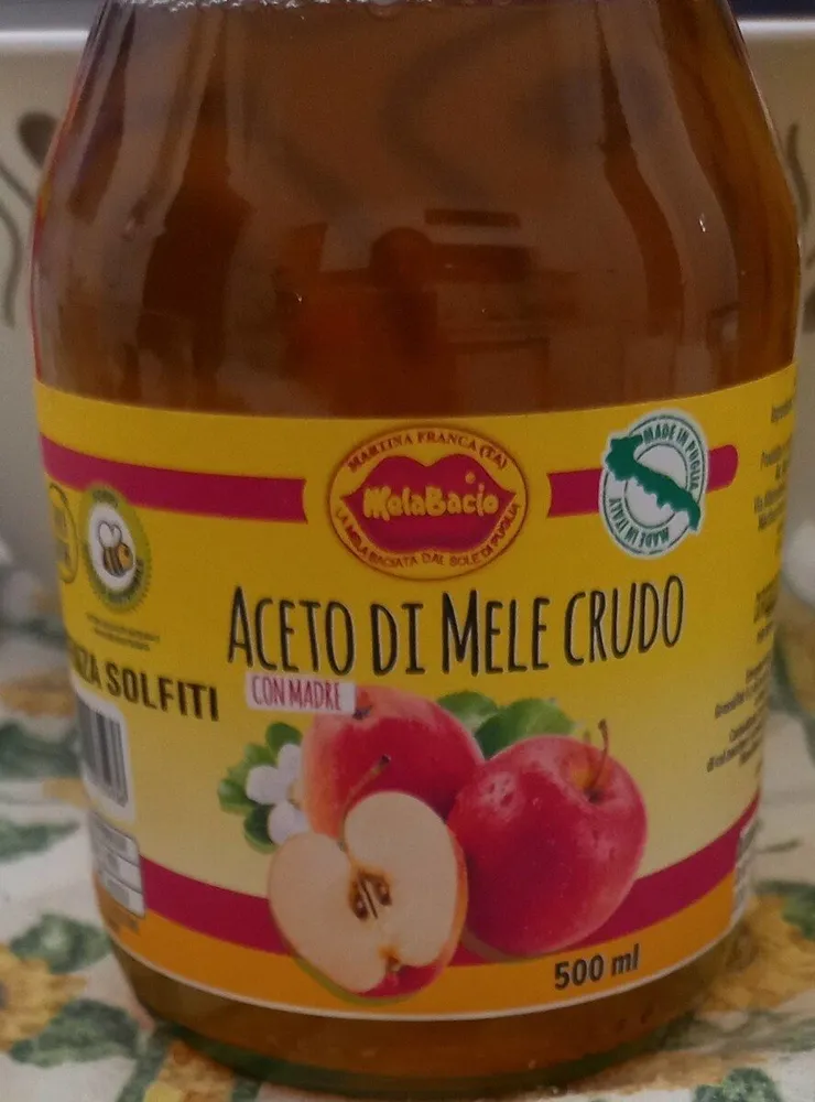 Aceto di mele crudo