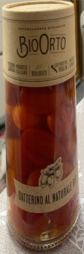 Bio orto organic datterini tomatoes in water