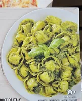 Tortelloni basil pesto