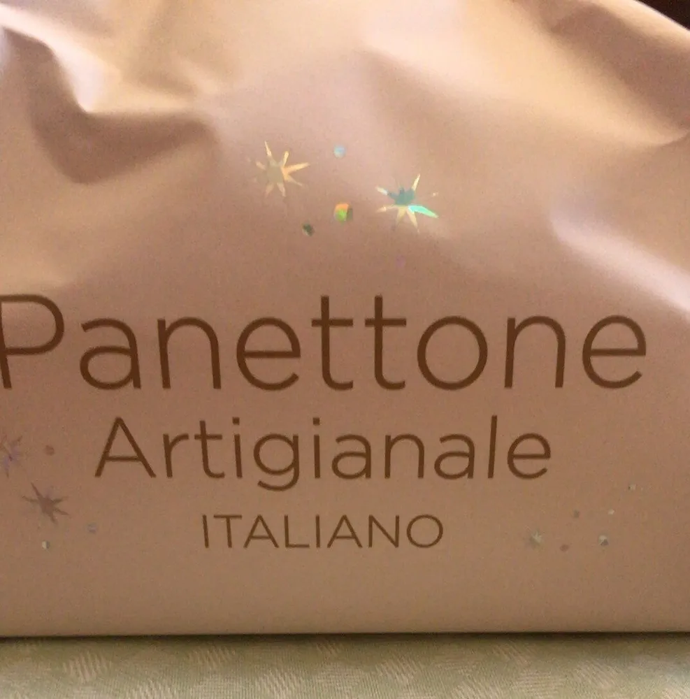 Panettone pera e cioccolato