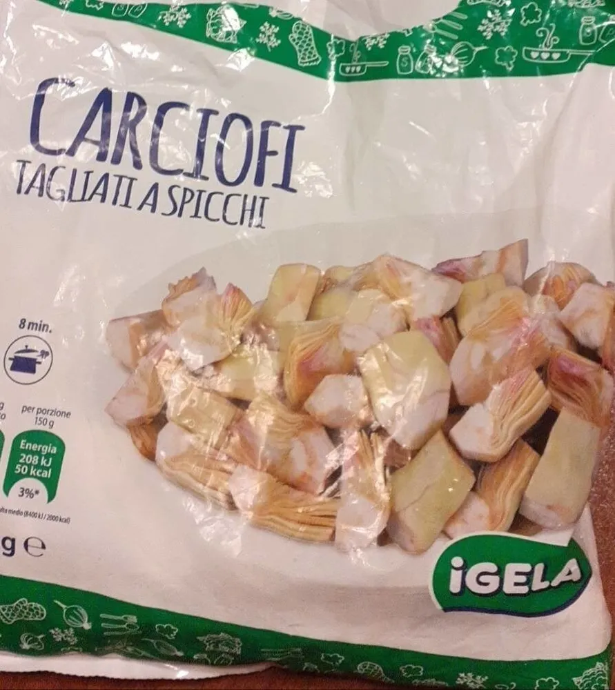 Carciofi tagliati a spicchi