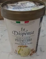 Gelato al gusto di pistacchio con pasta di pistacchio