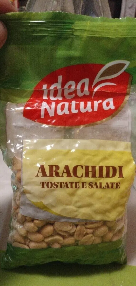 Arachidi tostate e salate
