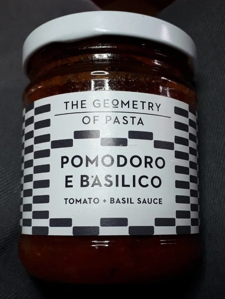 POMODORO E BASILICO Tomato sauce