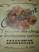 Croissant, treccine alla ciliegia