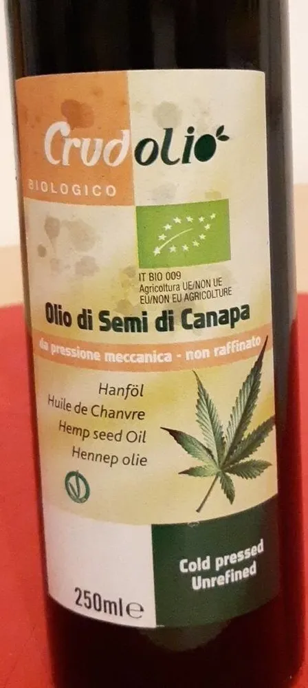 Olio di semi di canapa