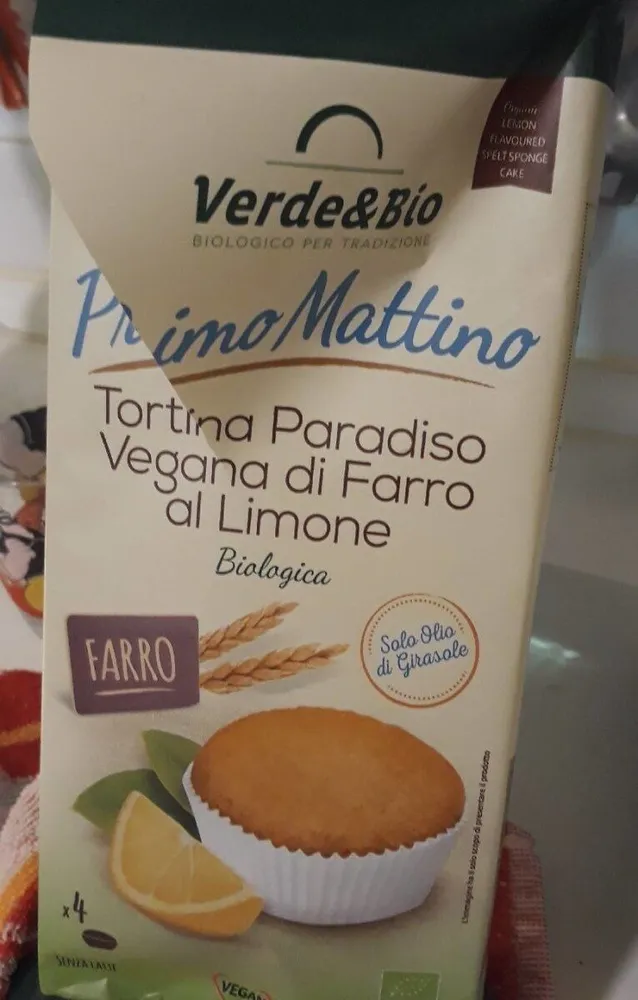 Torta paradiso vegana di farro e limone