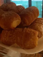 Cannoli crema