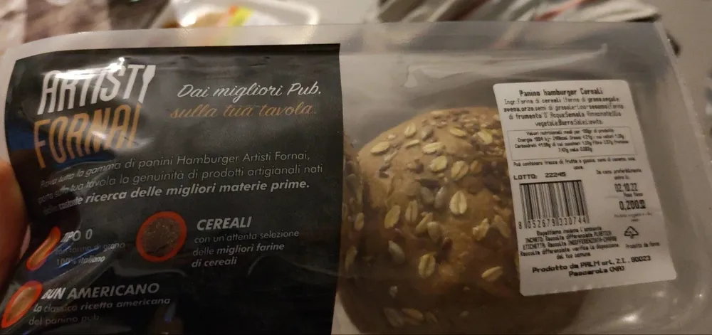 Panino hamburger cereali