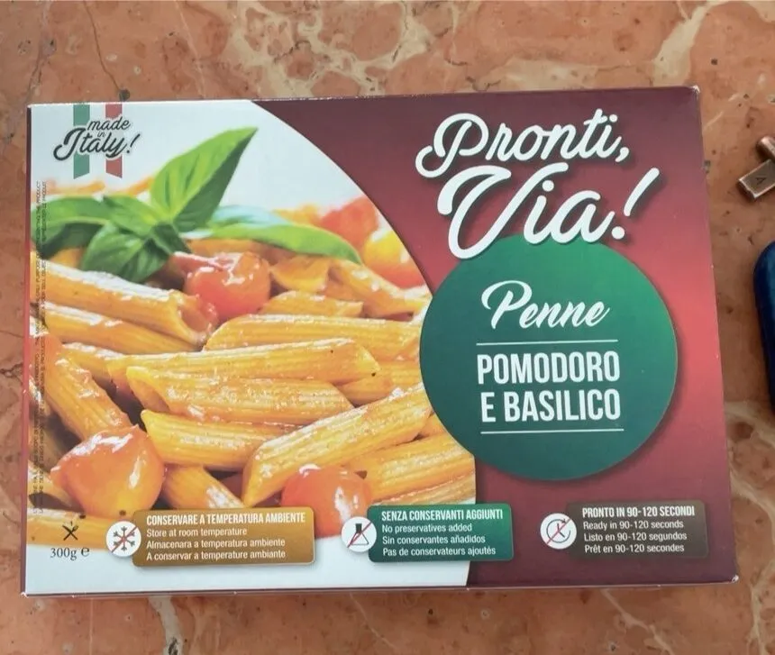 Penne pomodoro e basilico