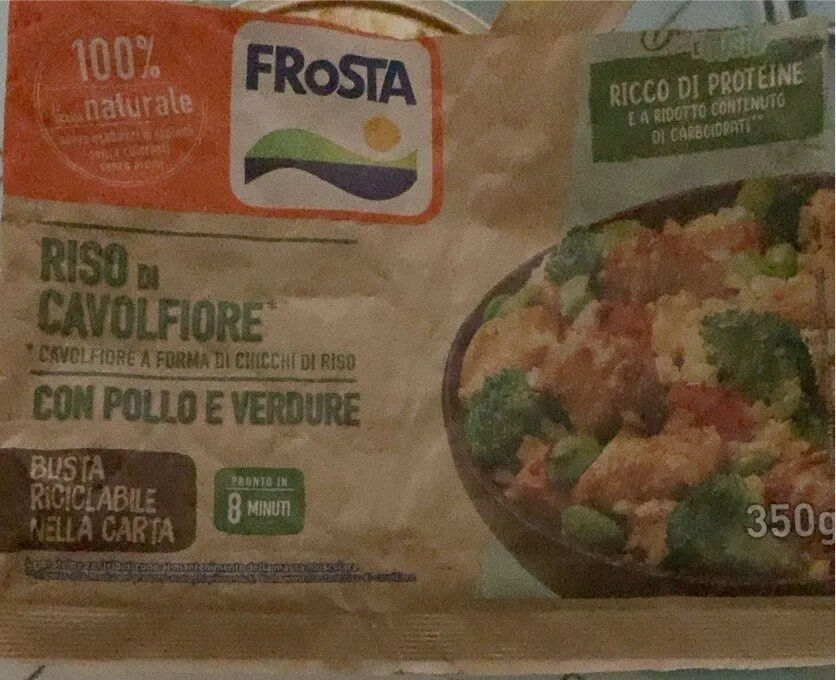 Riso di cavolfiore con pollo e verdure