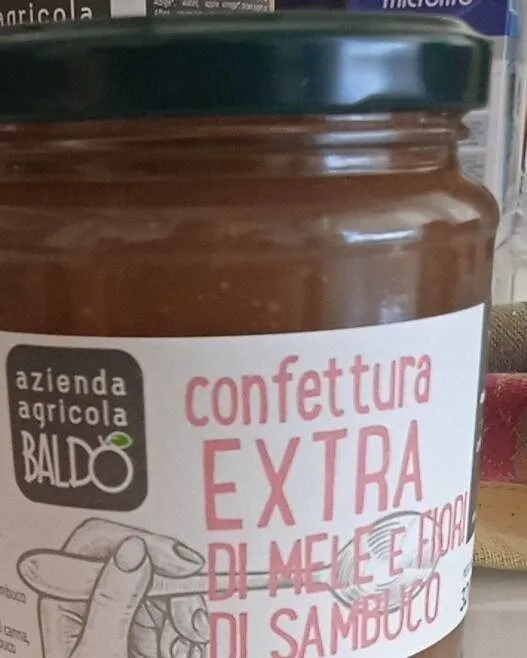 Confettura Extra di Mele e Fiori di Sambuco