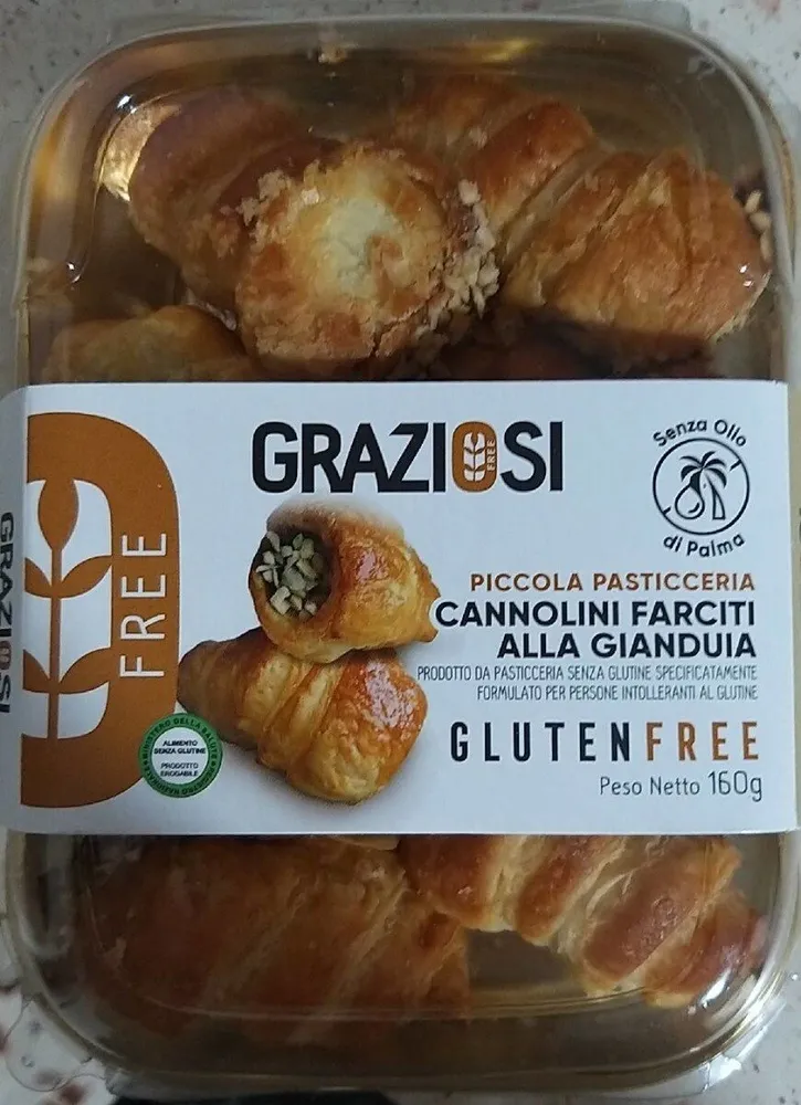 Cannoli farciti alla gianduia