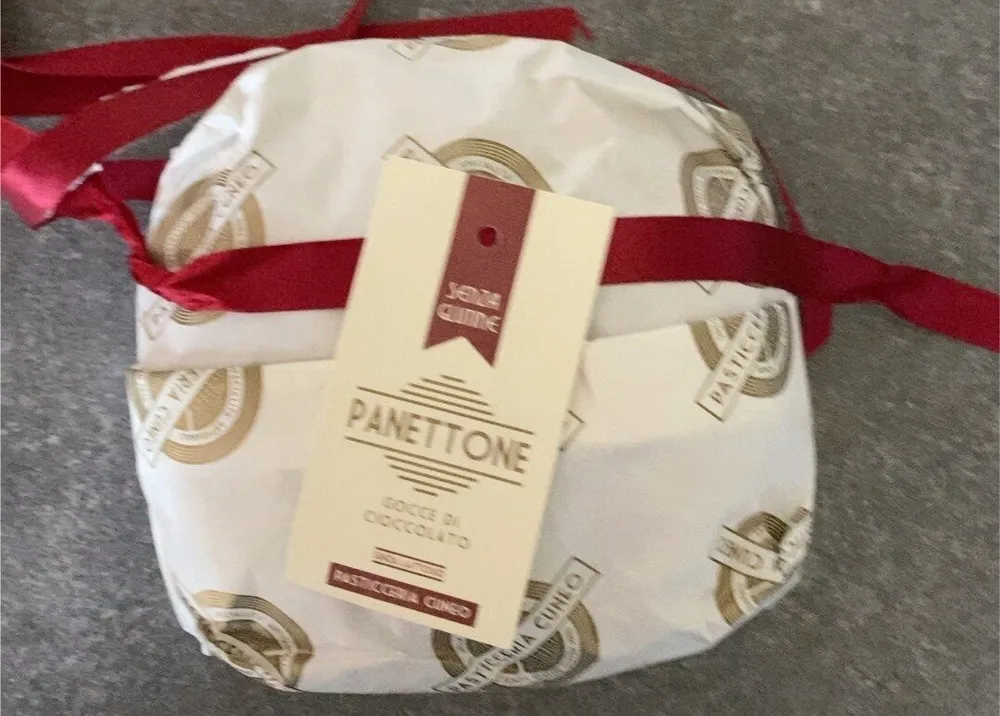 Panettone gocce di cioccolato