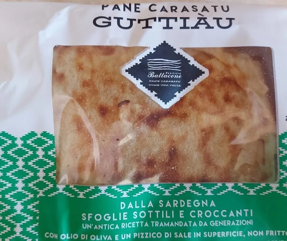 Pane Carasatu