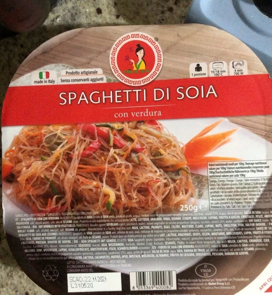 spaghetti di soia con verdura