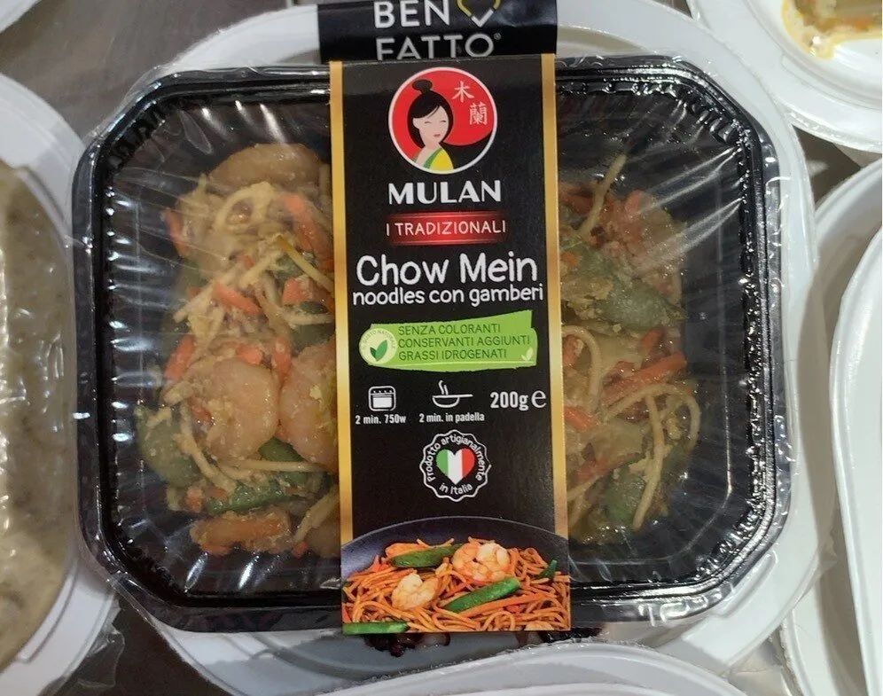 Chow Mein Noodles con Gamberi