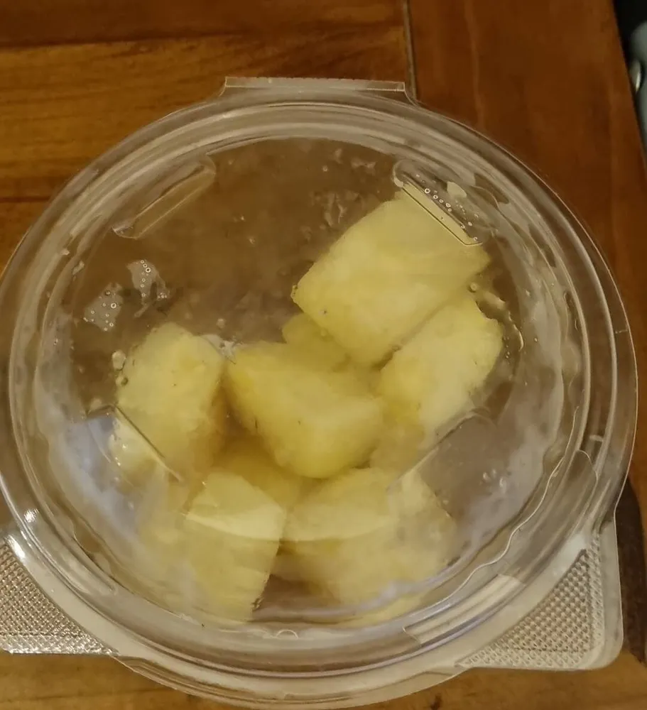 Ananas a cubetti