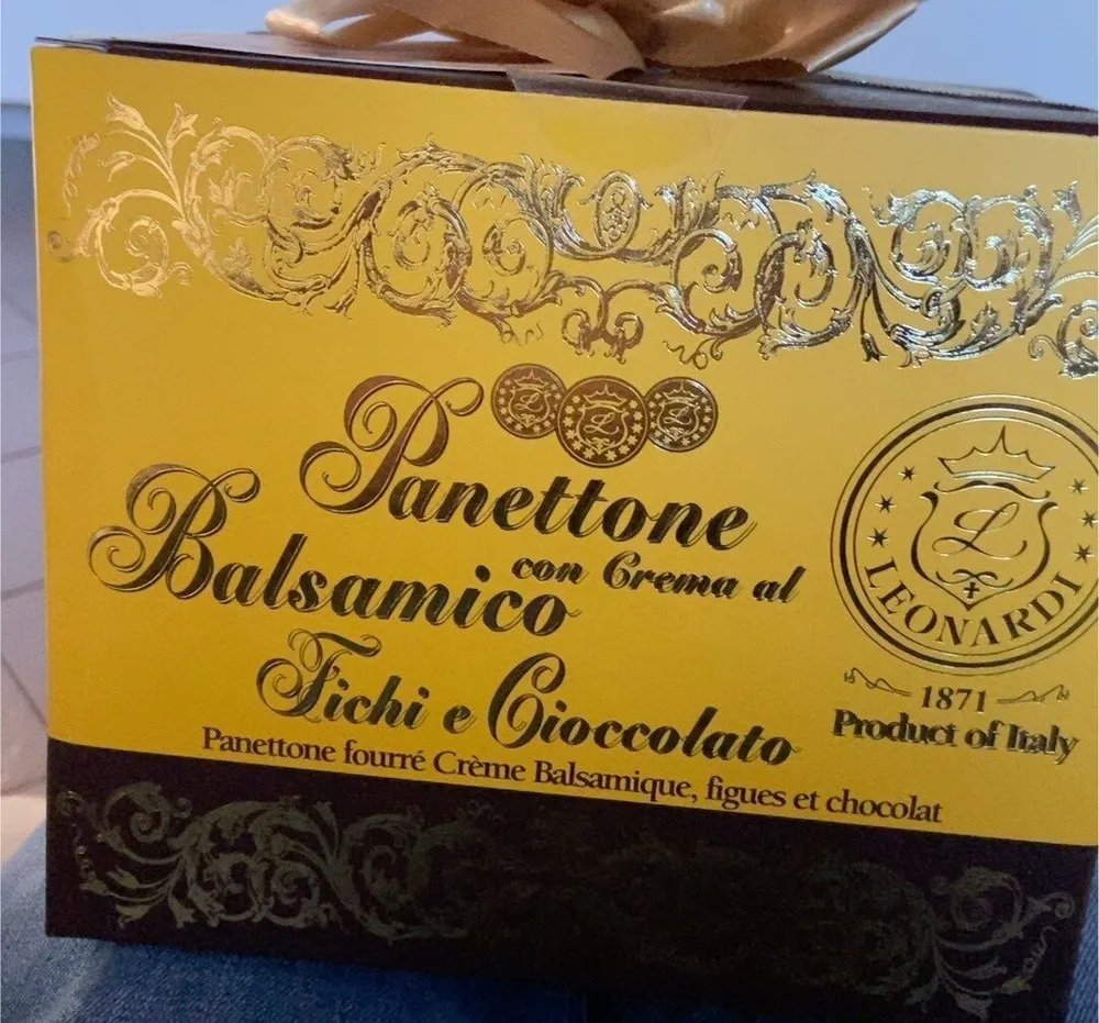 Panettone farcito crema balsamico fichi e cioccolato