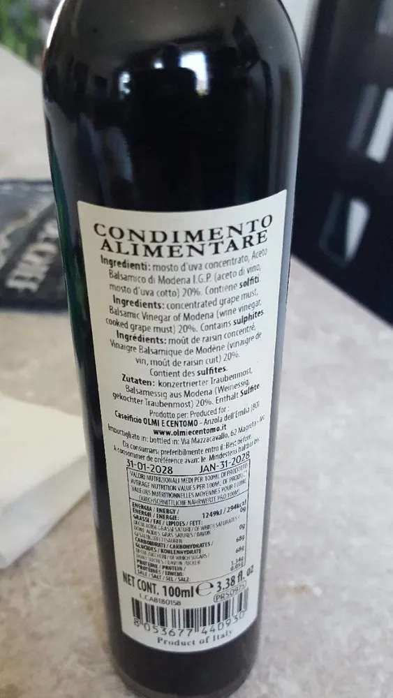Crema di balsamico glaze