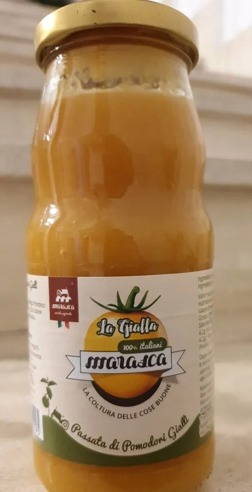 Passata di pomodori gialli