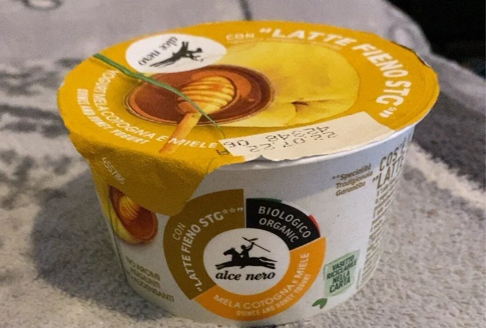 Yogurt mela cotogna e miele