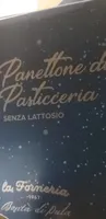 Panettone di pasticceria tradizionale basso