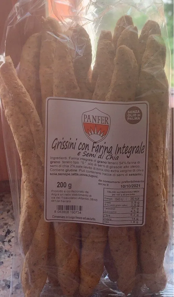 Grissini con farina integrale e semi di chia