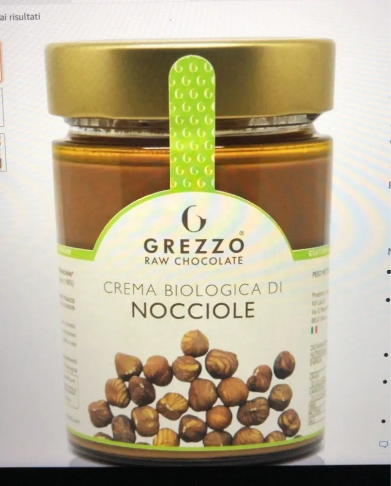 Crema biologica di nocciole