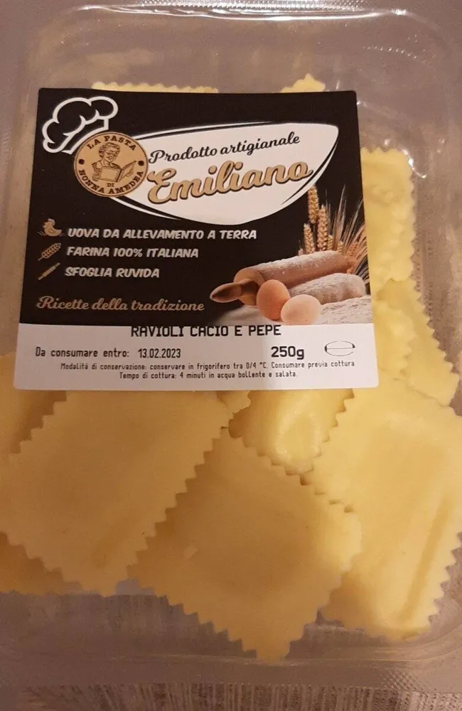 Ravioli cacio e pepe