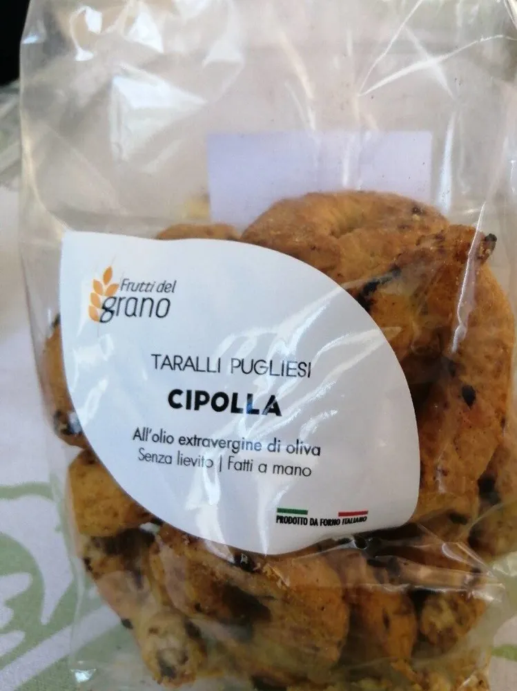 Taralli fatti mano cipolla