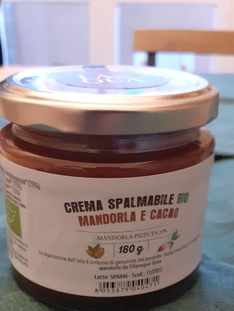 Crema spalmabile bio mandorla e cacao