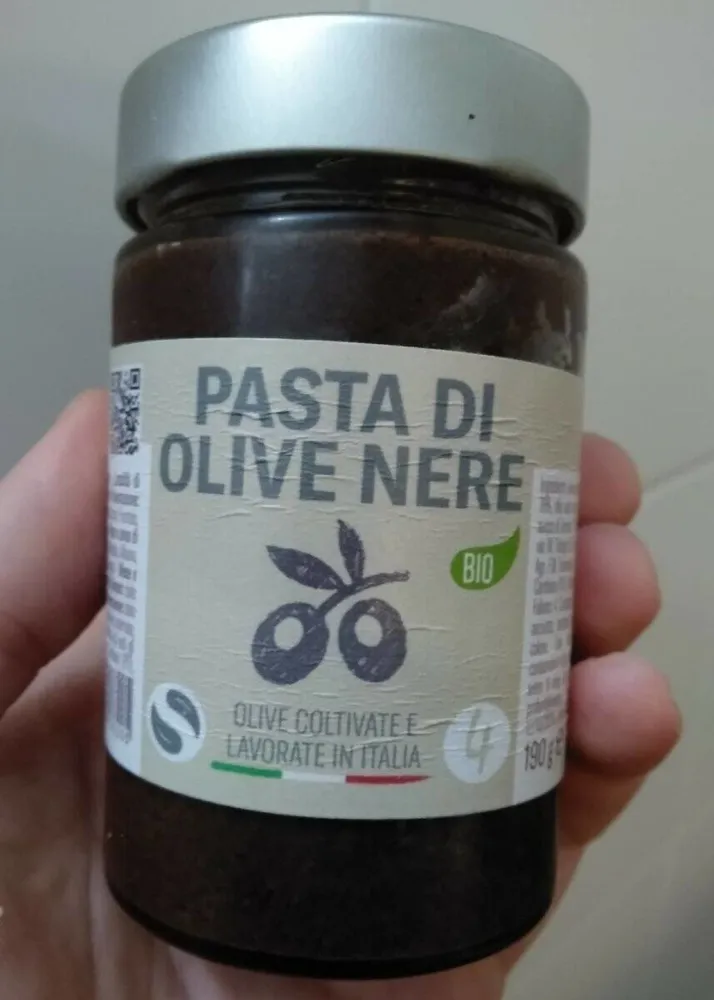 Pasta di olive nere